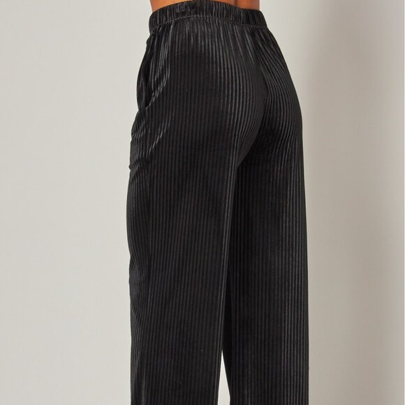 Black Ribbed Velvet High Waist Wide leg Pants - Picture 3 of 6